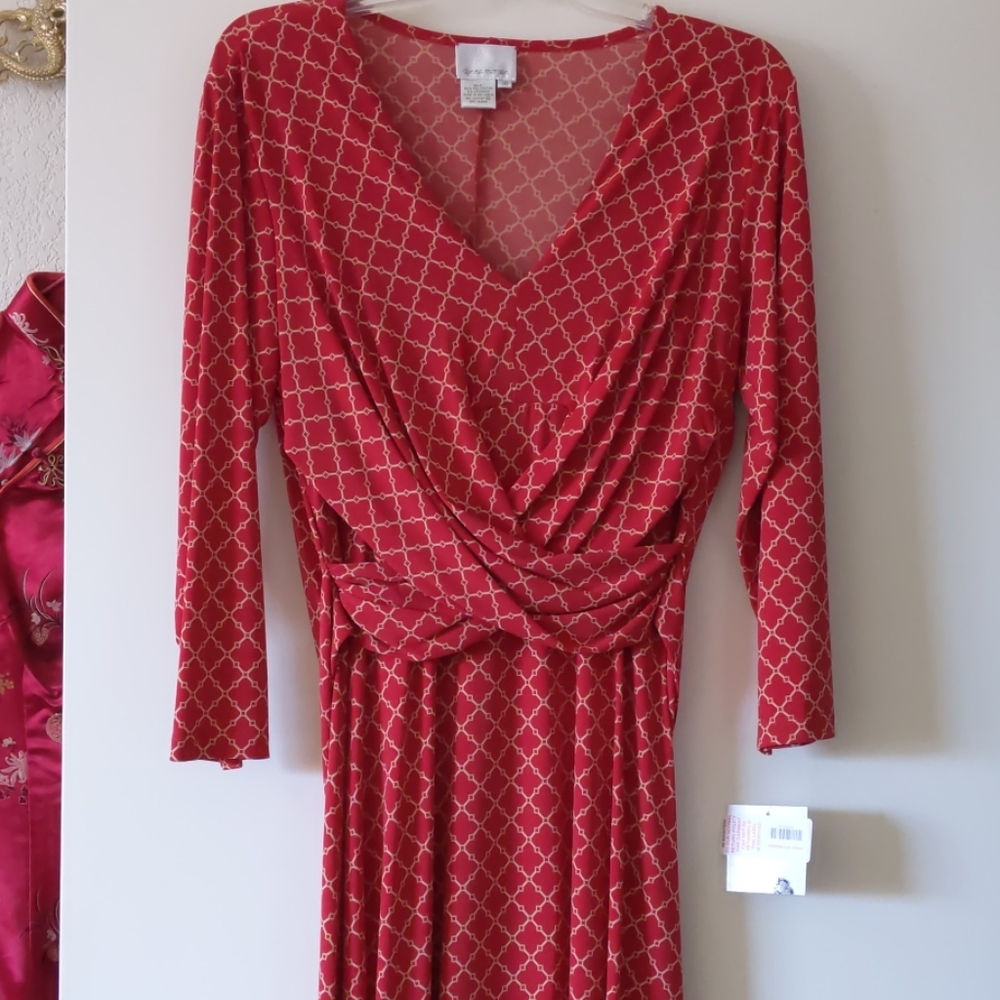 Donna Morgan wrap-style dress